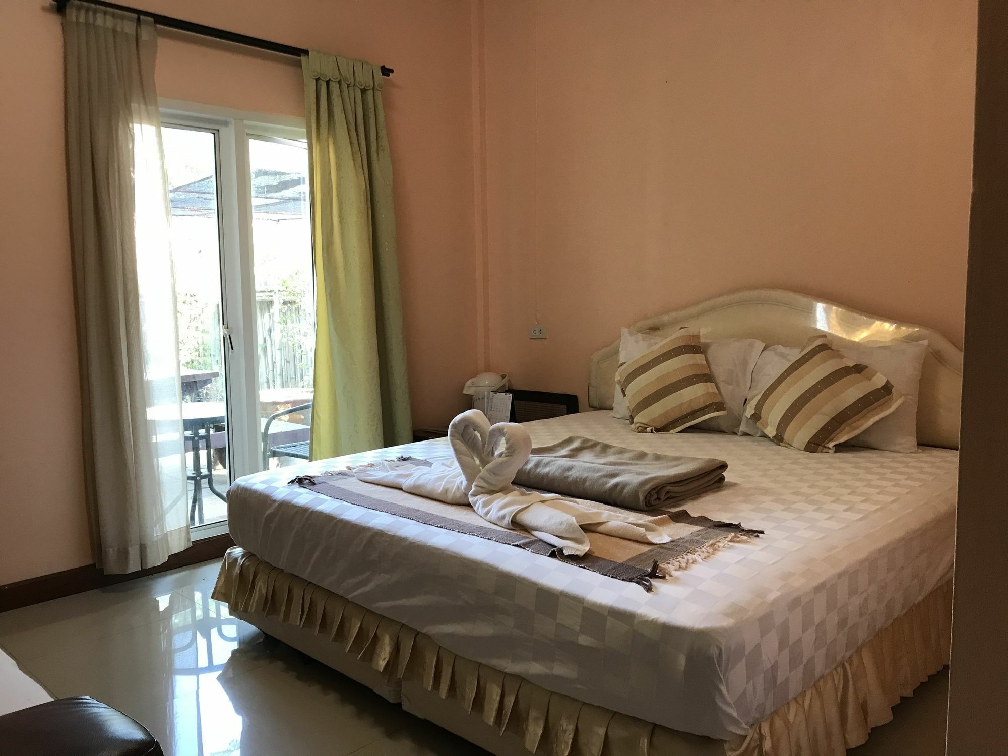 Green Leaf Resort Surin Exterior foto